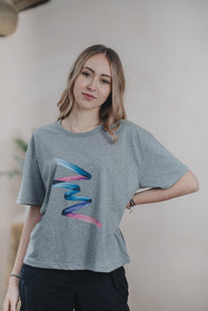Woman wearing organic cotton t-shirt
