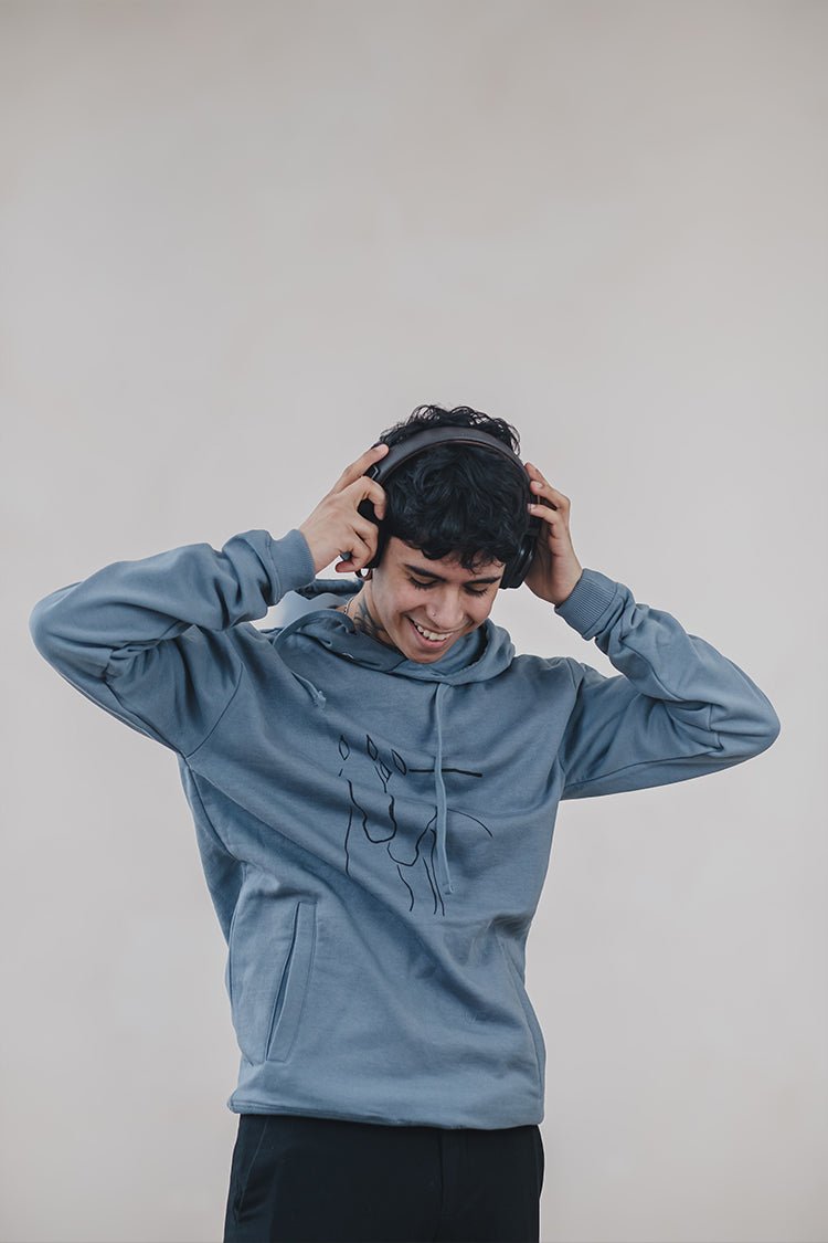 Simple Steps to Building a Sustainable Wardrobe - Loom & Sprout
