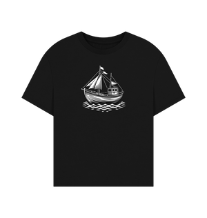 Black printed t-shirt with a boat print