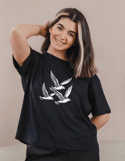 Gliding Gulls Women's Boxy Fit Organic T-Shirt - Loom & Sprout